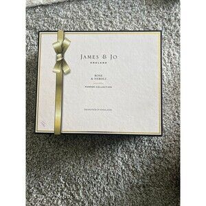 Rose and Neroli Pamper Collection